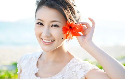 少妇丰美乳房在线视频,在线视频带你领略女性魅力