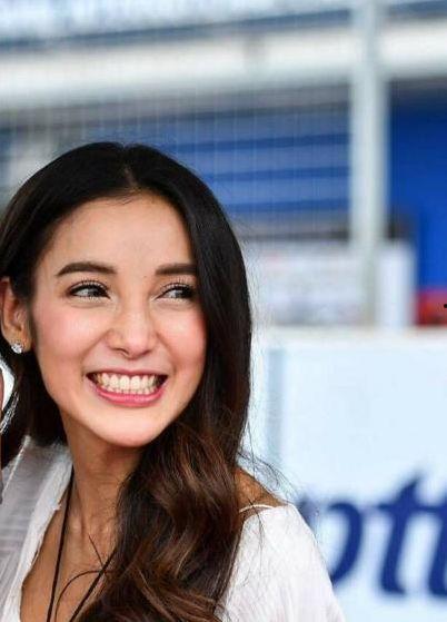 混血哥明星在线视频